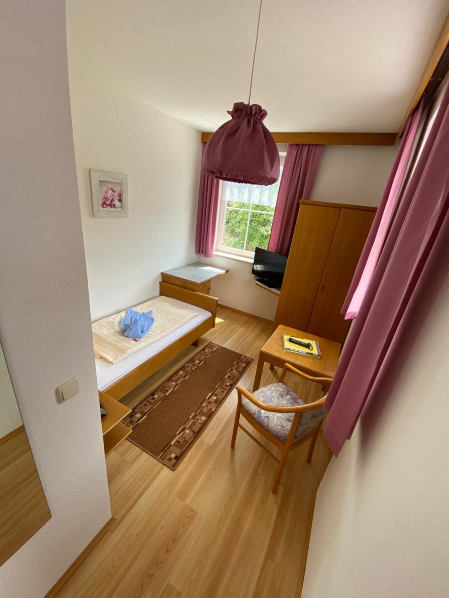 Gasthof Widenschek Thalheim Bagian luar foto